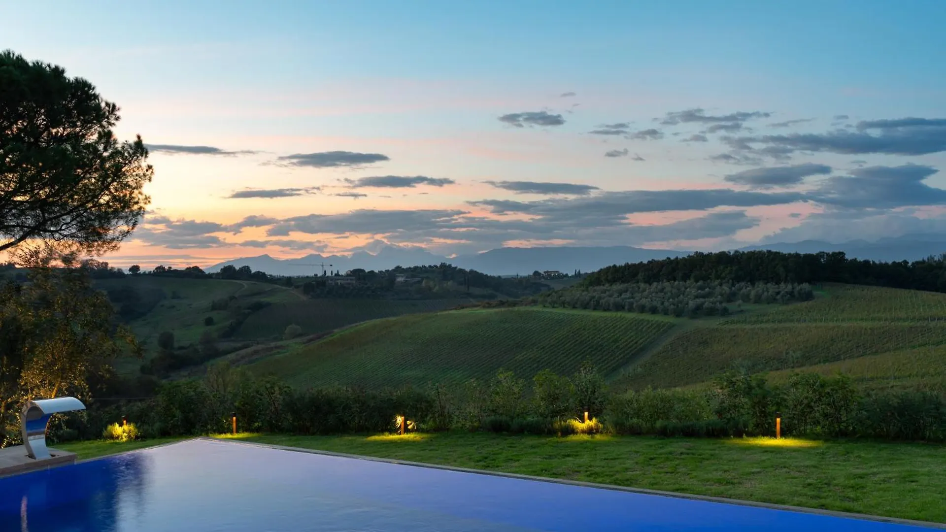 Villa Petriolo Cerreto Guidi Resort