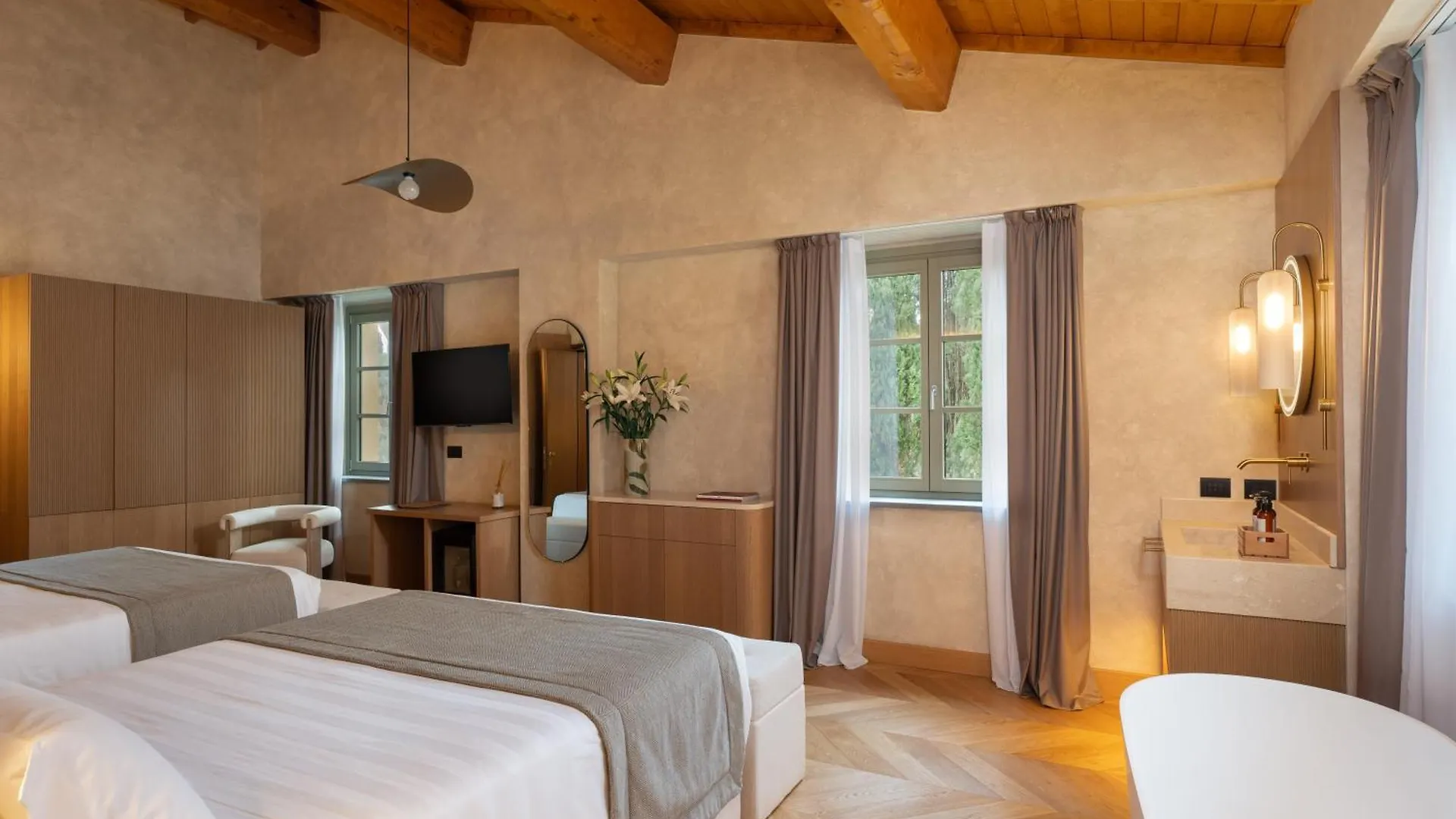 Villa Petriolo Cerreto Guidi 0*,  Italia