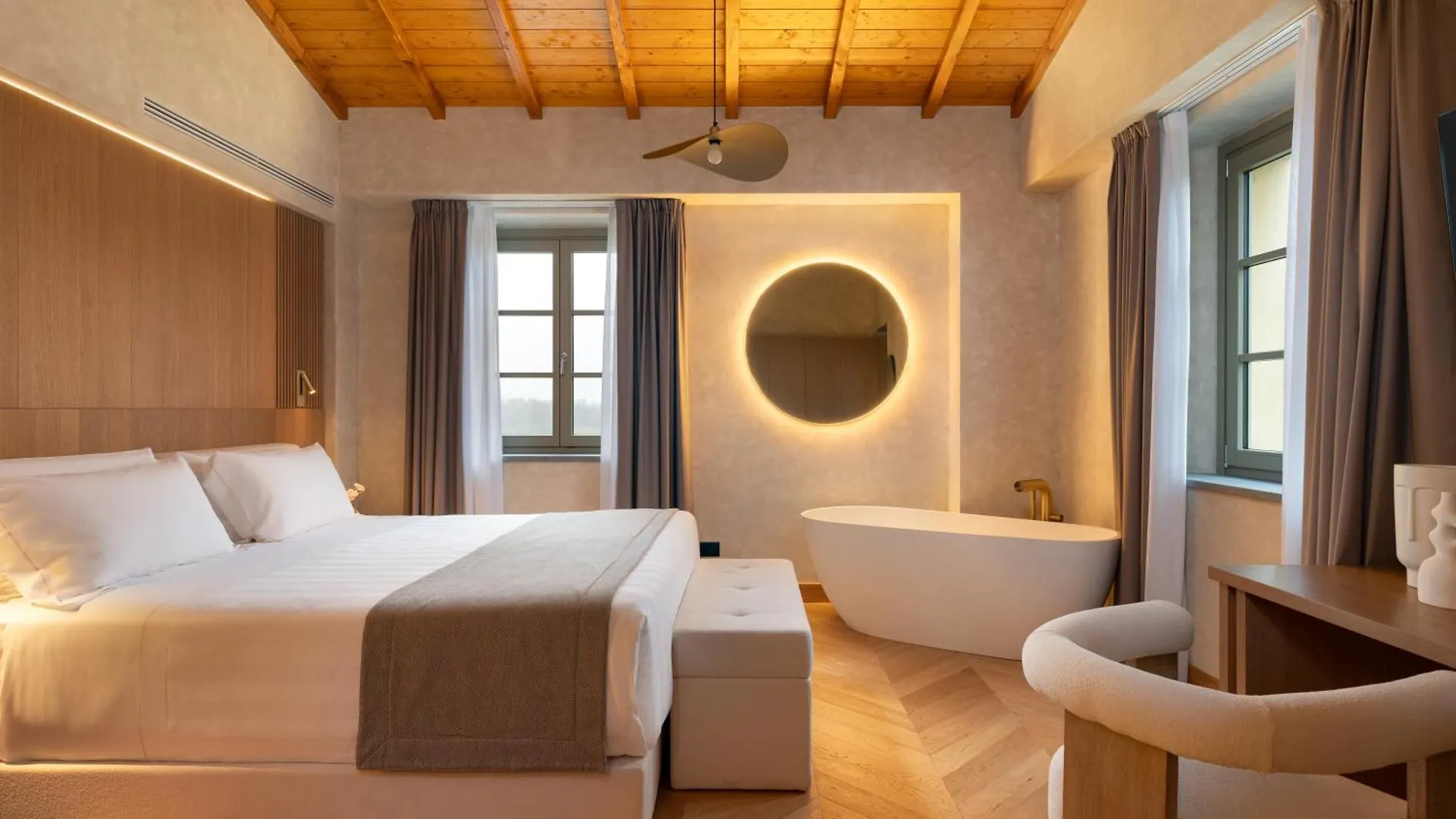 Villa Petriolo Cerreto Guidi Resort